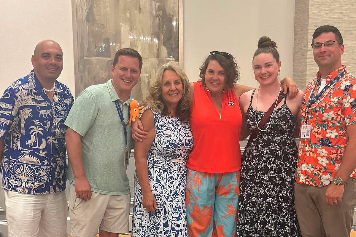 Six Kentucky association members standing together at the 55th EANGUS Annual Conference in Daytona Beach.